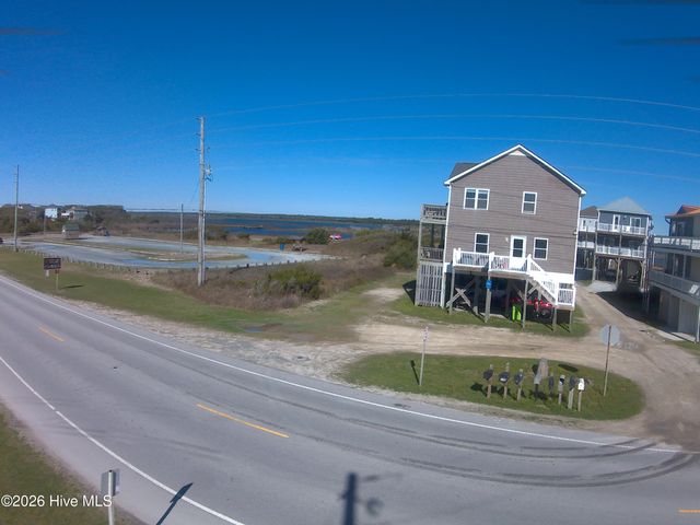 101 Summer Place Drive, N Topsail Beach, NC 28460