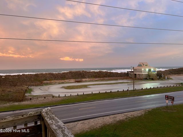 101 Summer Place Drive, N Topsail Beach, NC 28460