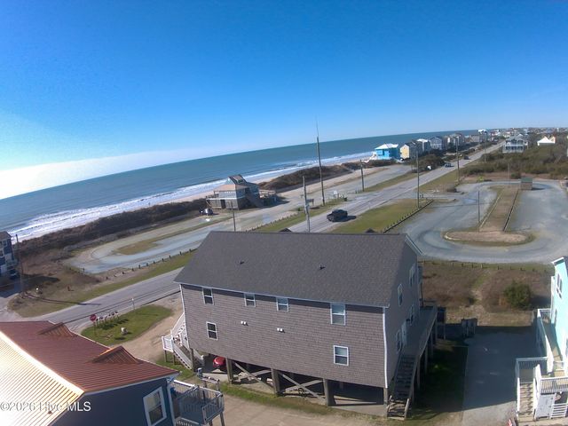 101 Summer Place Drive, N Topsail Beach, NC 28460