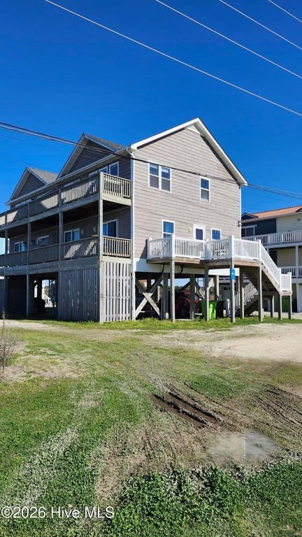 101 Summer Place Drive, N Topsail Beach, NC 28460