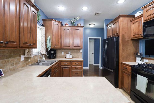 19203 E 460 Road, Claremore, OK 74017
