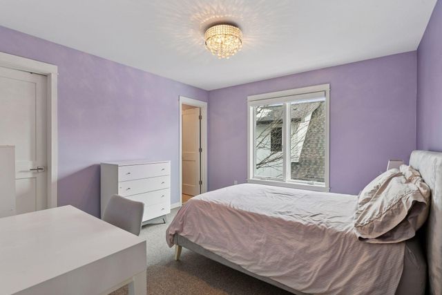 633 Park Street E, Wayzata, MN 55391