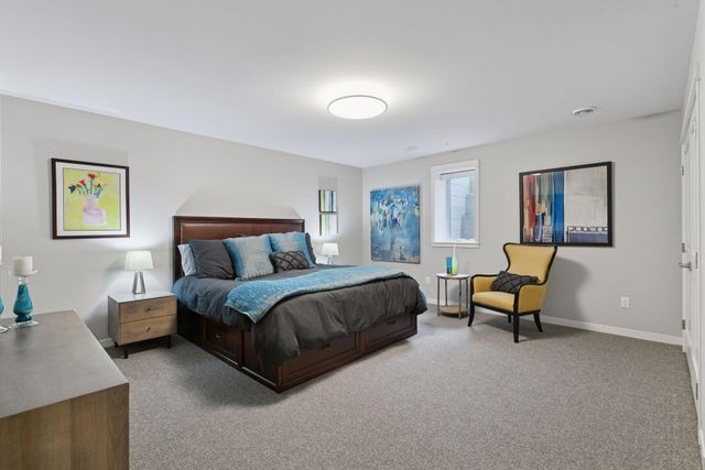 633 Park Street E, Wayzata, MN 55391