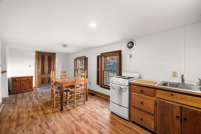 7 Mechanic Court, Marblehead, MA 01945