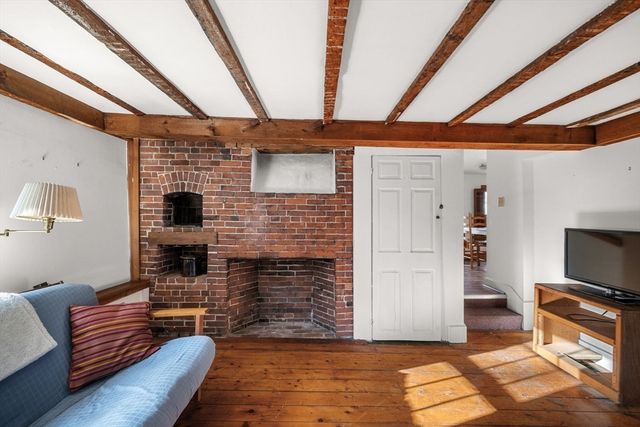 7 Mechanic Court, Marblehead, MA 01945