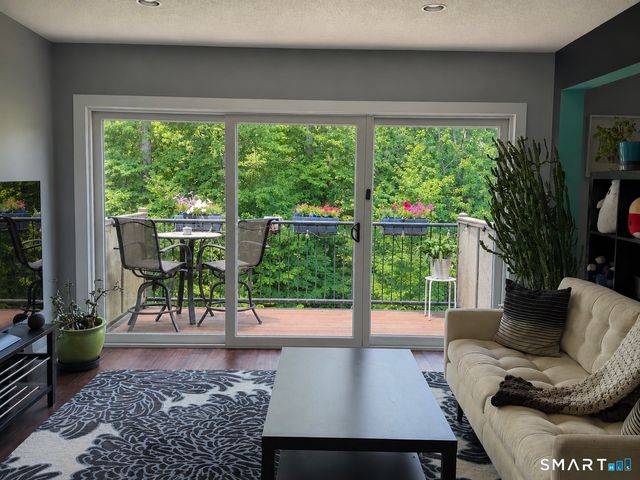 799 Prospect Avenue C3, West Hartford, CT 06105