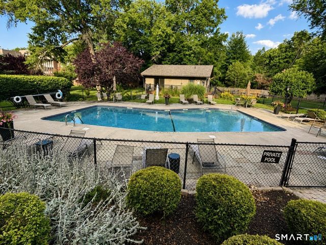 799 Prospect Avenue C3, West Hartford, CT 06105