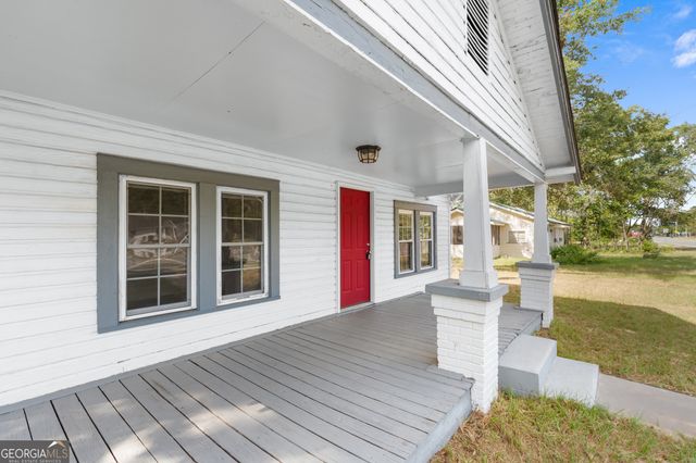 144 Tattnall Street, Reidsville, GA 30453