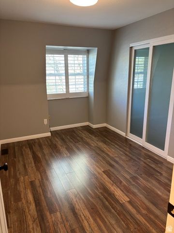 635 E WILLIAMSBURG PARK CIR, Sandy, UT 84070