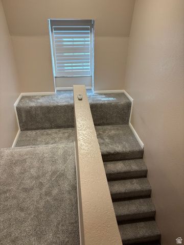 635 E WILLIAMSBURG PARK CIR, Sandy, UT 84070