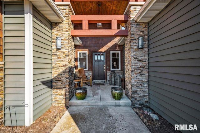 258 TURTLE CREEK Trail, Morton, IL 61550