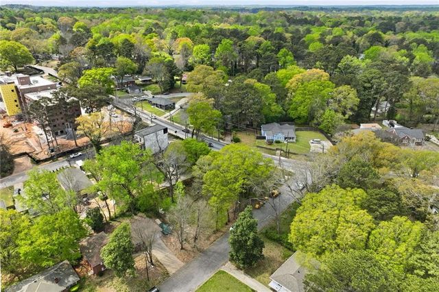 263 W Lake Avenue NW, Atlanta, GA 30314