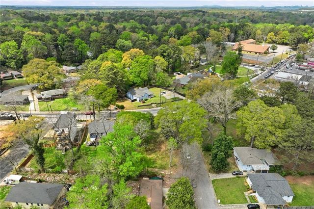 263 W Lake Avenue NW, Atlanta, GA 30314