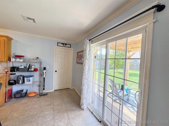 3974 Highland Drive, Tahlequah, OK 74464