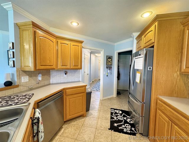 3974 Highland Drive, Tahlequah, OK 74464
