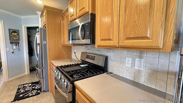 3974 Highland Drive, Tahlequah, OK 74464