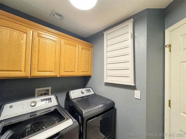 3974 Highland Drive, Tahlequah, OK 74464
