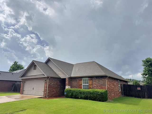 3974 Highland Drive, Tahlequah, OK 74464