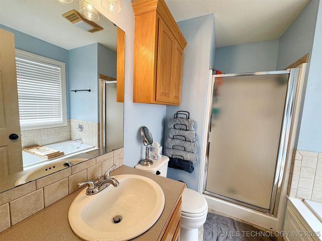 3974 Highland Drive, Tahlequah, OK 74464