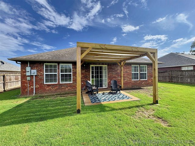 3974 Highland Drive, Tahlequah, OK 74464