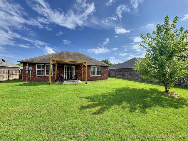 3974 Highland Drive, Tahlequah, OK 74464