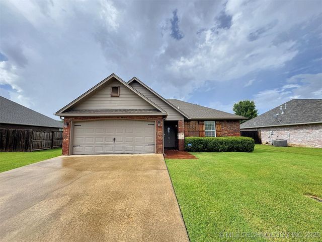 3974 Highland Drive, Tahlequah, OK 74464