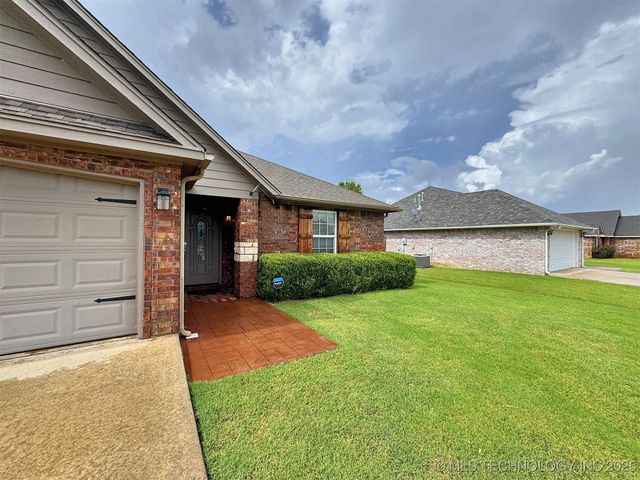 3974 Highland Drive, Tahlequah, OK 74464