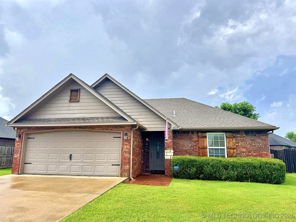 3974 Highland Drive, Tahlequah, OK 74464