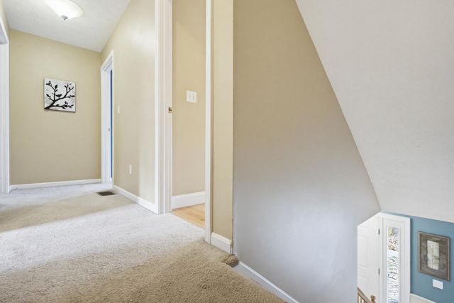 43 Hampshire Hills Drive, Bow, NH 03304