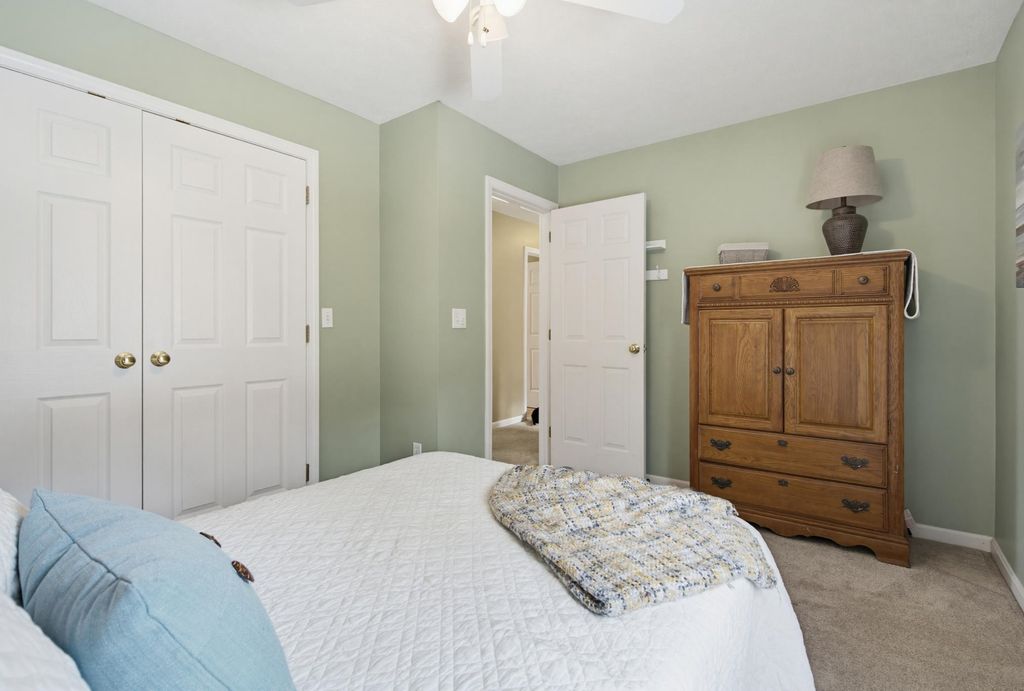 Image 26 of property listing at 43 Hampshire Hills Drive, Bow, NH 03304