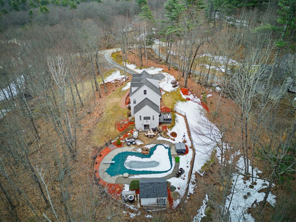 Image 45 of property listing at 43 Hampshire Hills Drive, Bow, NH 03304