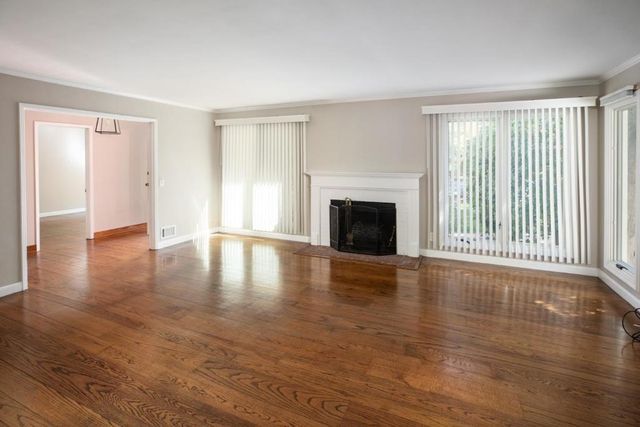 811 Stanford Avenue, Menlo Park, CA 94025