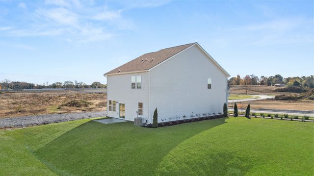 500 Emerson Lane, Westmoreland, TN 37186