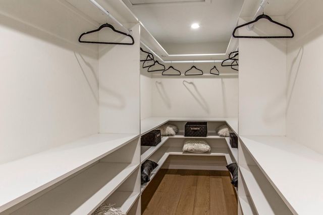 1240 Colonial Oaks Drive, Los Altos, CA 94024