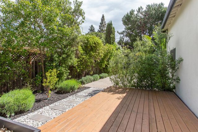 1240 Colonial Oaks Drive, Los Altos, CA 94024