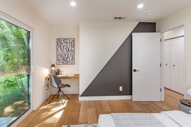 1240 Colonial Oaks Drive, Los Altos, CA 94024