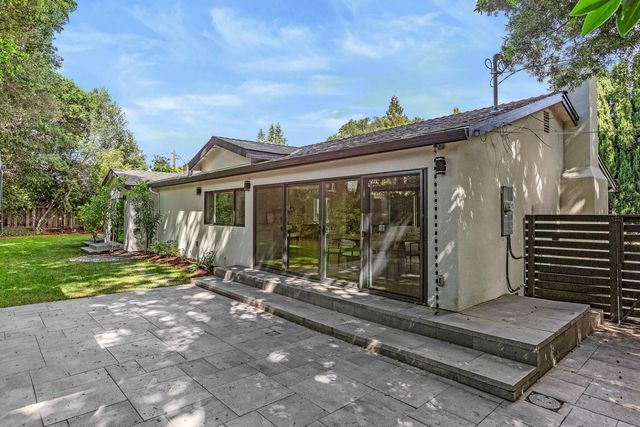 1240 Colonial Oaks Drive, Los Altos, CA 94024