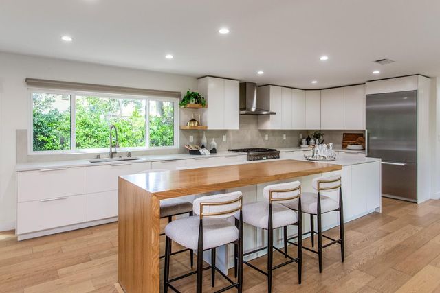 1240 Colonial Oaks Drive, Los Altos, CA 94024