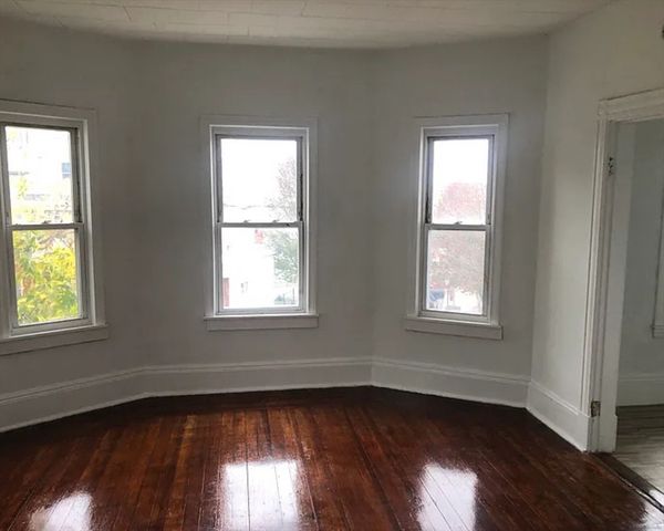 761 Broadway, Everett, MA 02149