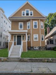 761 Broadway, Everett, MA 02149