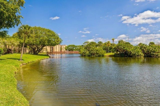 450 Egret Circle 9209, Delray Beach, FL 33444