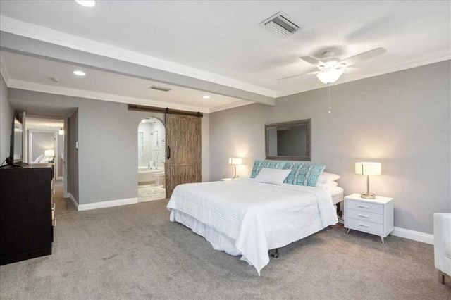 156 World Of Tennis SQ, Lakeway, TX 78738