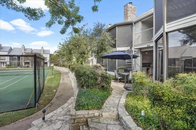 156 World Of Tennis SQ, Lakeway, TX 78738