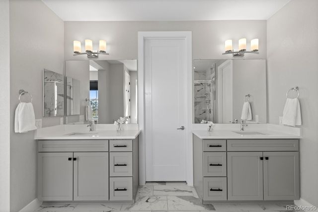 7043 S Uriah Street, Aurora, CO 80016