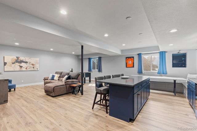 7043 S Uriah Street, Aurora, CO 80016