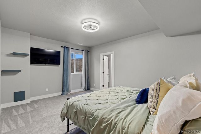 7043 S Uriah Street, Aurora, CO 80016