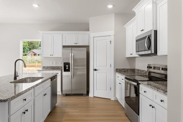 1470 Crested Iris Street, Moore, SC 29369