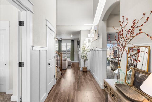 2311 S Rushmore Ct, Boise, ID 83709