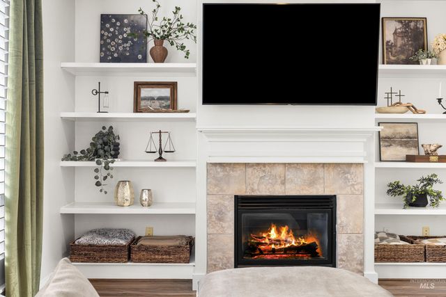 2311 S Rushmore Ct, Boise, ID 83709