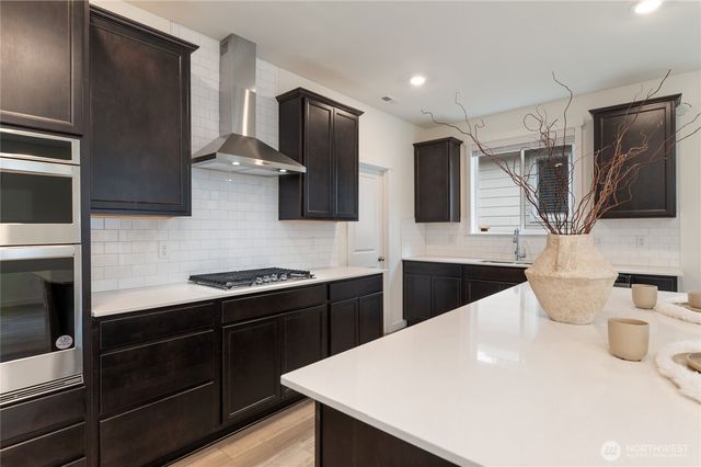 16911 127th Avenue Ct E, Puyallup, WA 98374